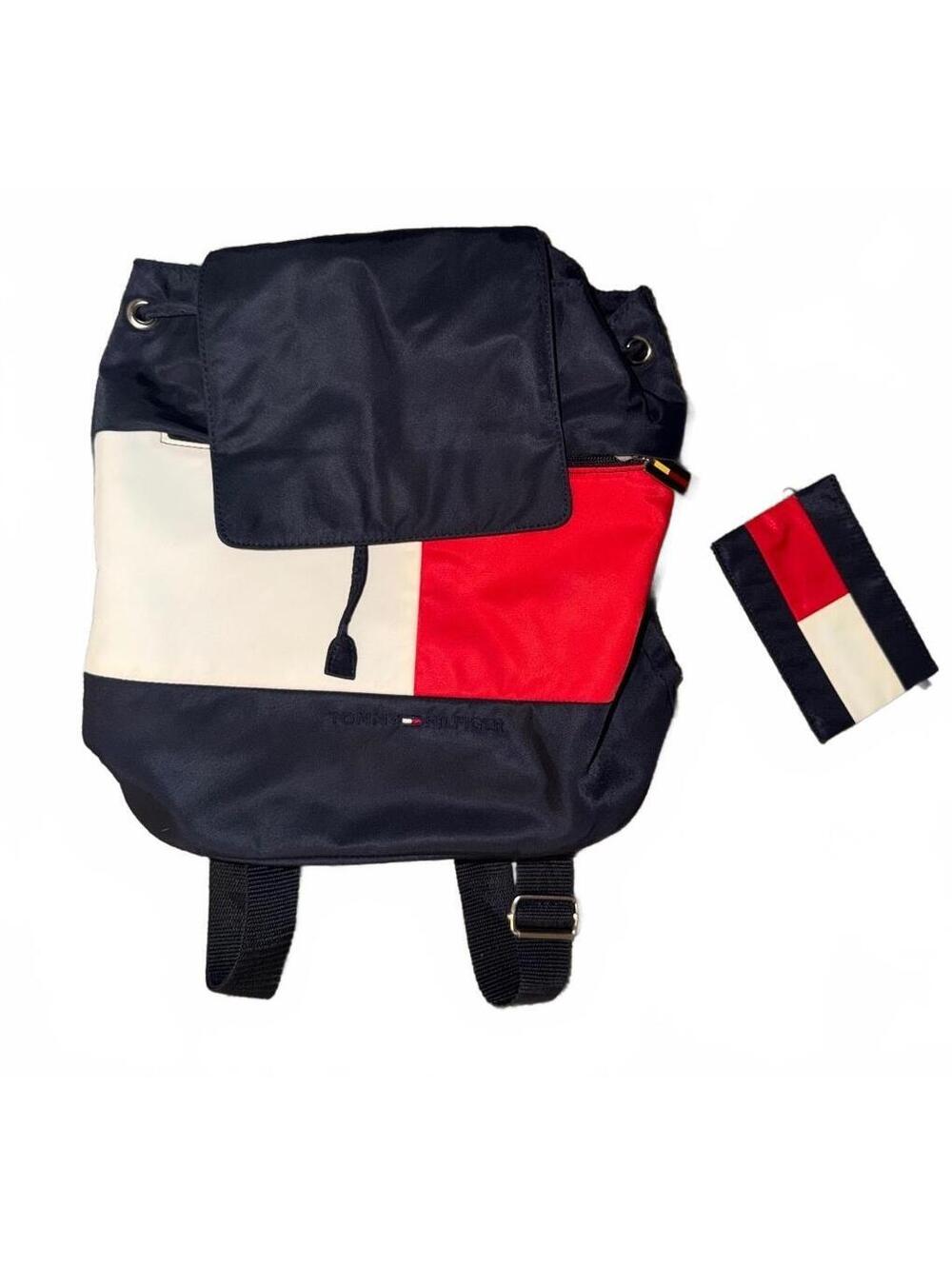 Tommy Hilfiger Vintage Colorblock Backpack with Matching Wallet